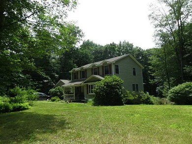 251 Old Oxford Rd, North Smithfield, RI 02896 - photo 2