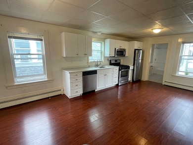 664 Humphrey St unit 3, Swampscott, MA 01907 - photo 4