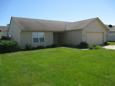 1531 Tulip Dr, Franklin, IN 46131 - photo 2