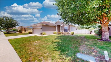 2161 Oakhurst Dr, Winter Haven, FL 33881 - photo 3