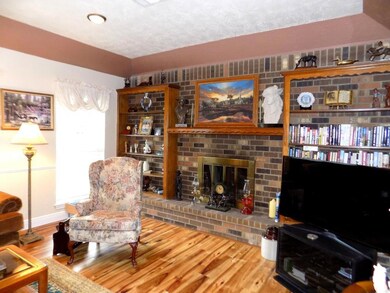 111 Texarkana Dr, Magnolia, TX 77354 - photo 5