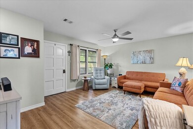 3026 Danforth Memorial Dr, Texas City, TX 77590 - photo 6