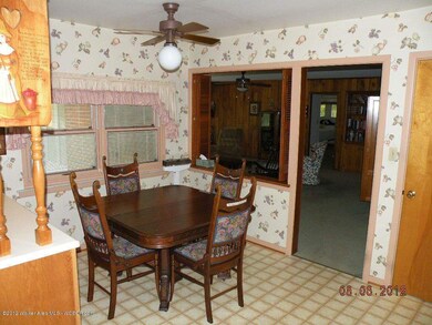 Breakfast Room