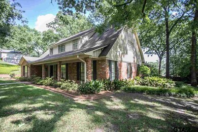 919 919 E Watkins, Tyler, TX 75701 - photo 3