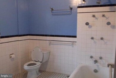 705 Park Ave unit B 2ND FL, Collingswood, NJ 08108 - photo 4