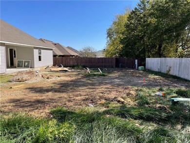 1047 Jessica Leigh St, Elkins, AR 72727 - photo 7