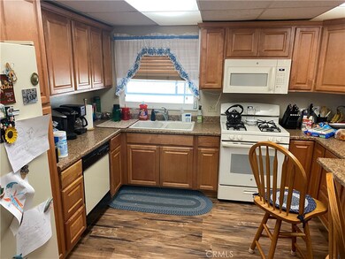 13892 Trinidad Ct, Victorville, CA 92395 - photo 3