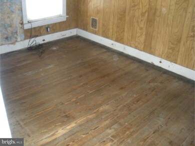 1223 Buttonwood St, Reading, PA 19604 - photo 3