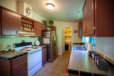 537 Thompson Creek #25 (8 of 10)