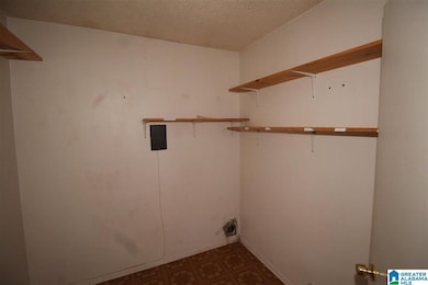 1941 Springlake Ct, Birmingham, AL 35215 - photo 6