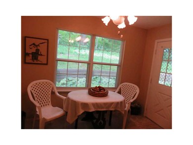 Eat-in Kitchen.