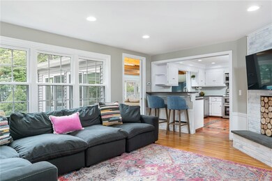 8 Apple Tree Ct, East Greenwich, RI 02818 - photo 7