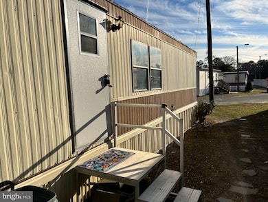 6672 Black Horse Pike unit 8, Egg Harbor Township, NJ 08234 - photo 5