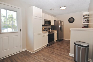 3043 Mapleleaf Dr, Moncks Corner, SC 29461 - photo 4