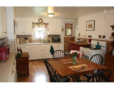 110 Holten St, Danvers, MA 01923 - photo 2