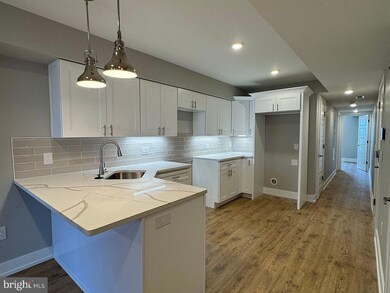 2402 N 2nd St unit 4, Philadelphia, PA 19133 - photo 3