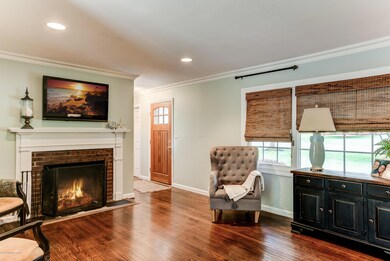 157 Rutledge Dr, Red Bank, NJ 07701 - photo 4