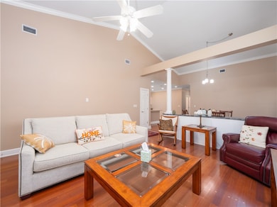 215 Peppertree Crossing Ave, Brunswick, GA 31525 - photo 5