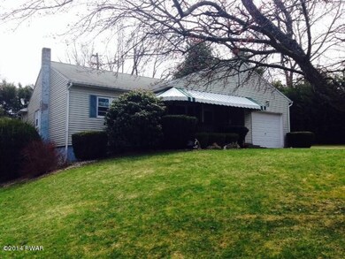 31 Crestmont Dr, Honesdale, PA 18431 - photo 2