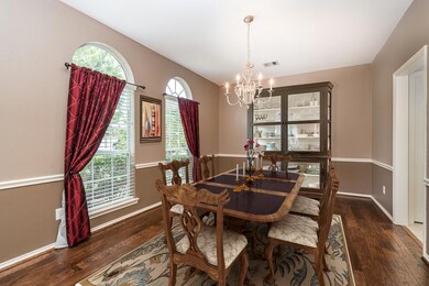 8819 Distant Woods Dr, Houston, TX 77095 - photo 4