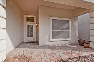 2886 Falling Springs Cir, Las Vegas, NV 89135 - photo 3