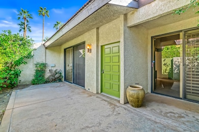 1384 E Andreas Rd unit 71, Palm Springs, CA 92262 - photo 4