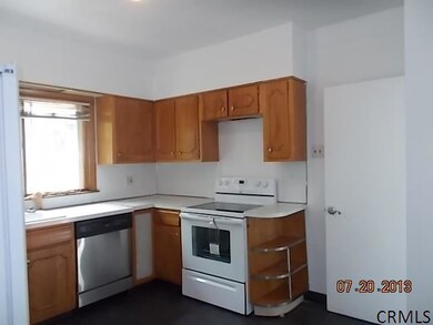 1043 (Aka 1023) Washington Ave, Albany, NY 12206 - photo 4