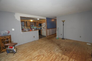 167 1/2 Robinson Rd, Hudson, NH 03051 - photo 5