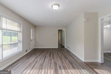 4029 Moffat Ct, Decatur, GA 30035 - photo 4