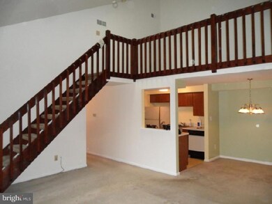 125 Claire Ct unit 5, Blackwood, NJ 08012 - photo 2