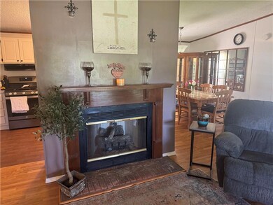 110 E 2nd St, Mound Valley, KS 67354 - photo 7