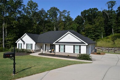 951 Oconee Ln, Commerce, GA 30529 - photo 2