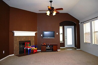 Spacious living room