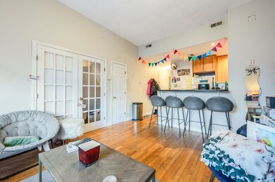 59 Hemenway St unit 4, Boston, MA 02115 - photo 3