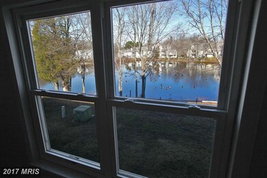 5839 Orchard Hill Ct, Clifton, VA 20124 - photo 7