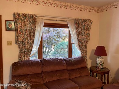 116 Waller St, Wilkes Barre, PA 18702 - photo 7