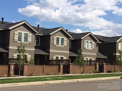 unlisted-address, Bend, OR 97701 - photo 4