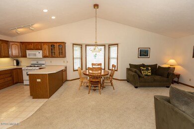 1507 Bogey St SW unit 17, Byron Center, MI 49315 - photo 4