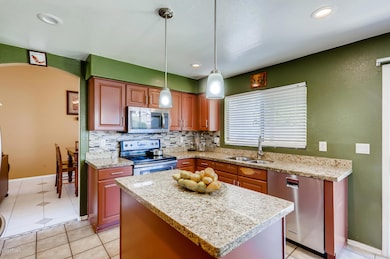 10381 W Piccadilly Rd Avondale-large-007