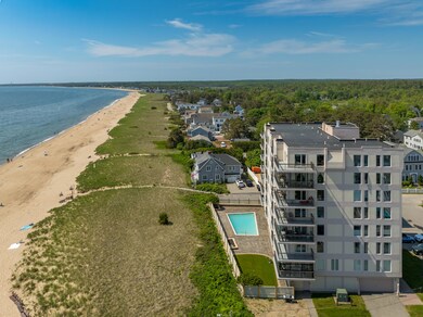 1 Seacliff Ave