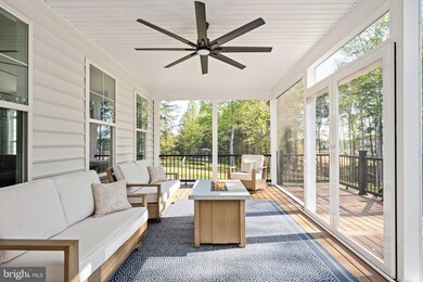 301 Kingdom Dr, Fredericksburg, VA 22406 - photo 6