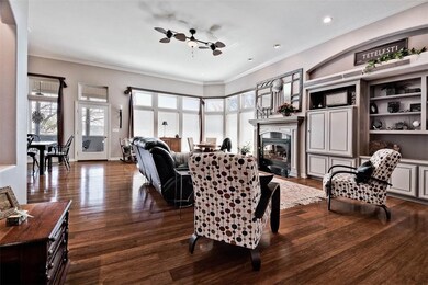 6 Country Club Cir, Bella Vista, AR 72715 - photo 2