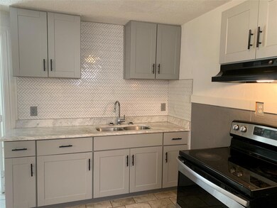 8339 White Settlement Rd unit A, Fort Worth, TX 76108 - photo 2