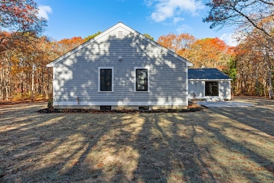 83 Peacock Dr, Hyannis, MA 02601 - photo 5
