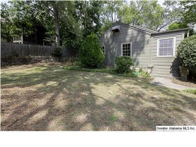 Lovely lot in Crestwood