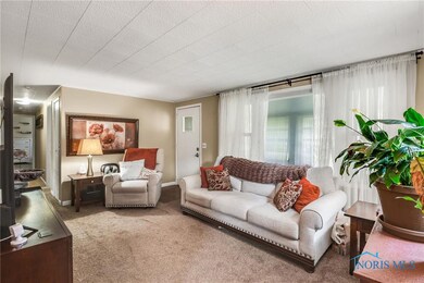 2047 N Watson Dr, Genoa, OH 43430 - photo 7