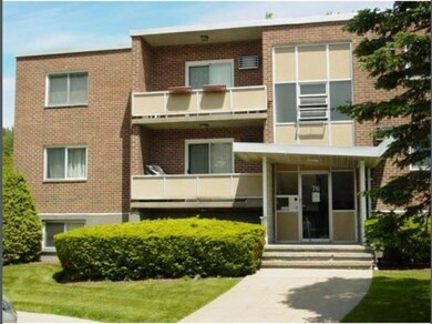 76 Lionel Ave unit C, Waltham, MA 02452 - photo 3