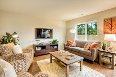 18416 Alpine Way E unit 402, Puyallup, WA 98374 - photo 3