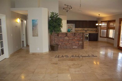 8065 E Dartmouth St, Mesa, AZ 85207 - photo 5