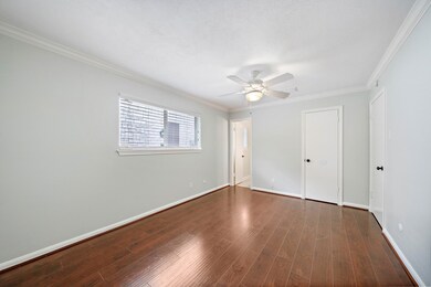 13910 Britoak Ln, Houston, TX 77079 - photo 5